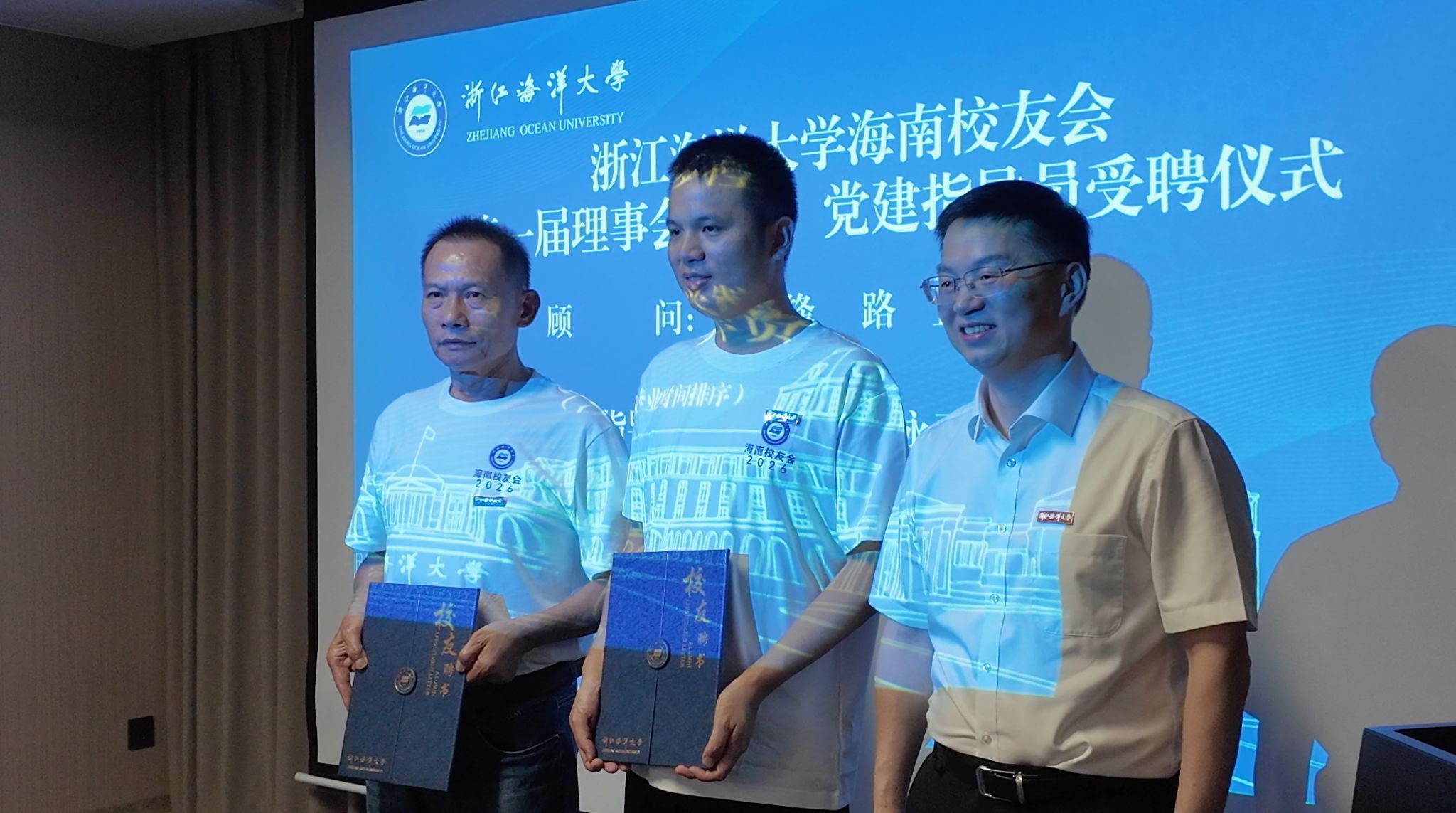 5caddcd39aaa24eff0fdbc45562cc995.jpg