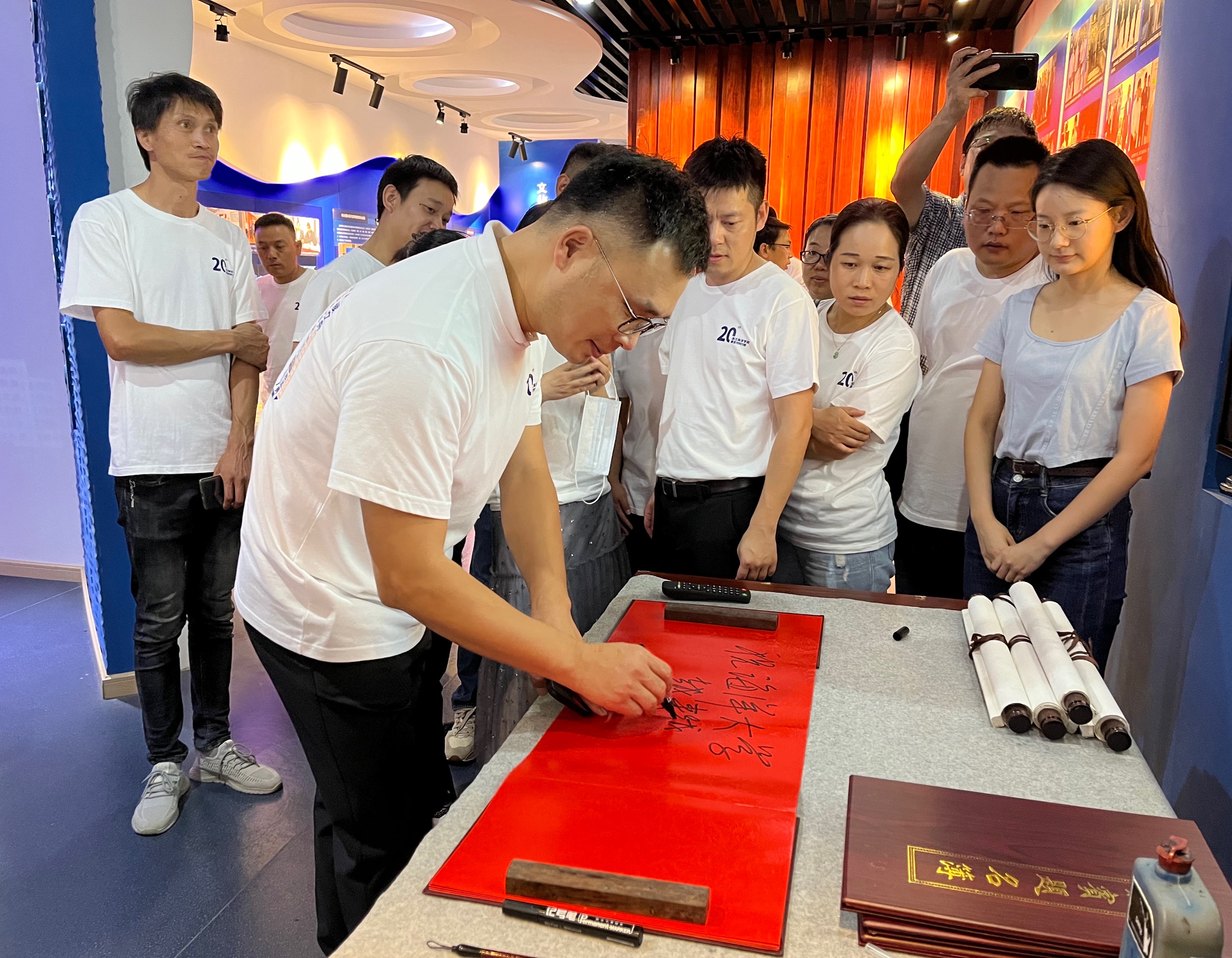 02届工民建同学会 (2).JPG